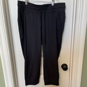 Lululemon Ready to Rulu High-Rise Jogger Crop in Black Size 12